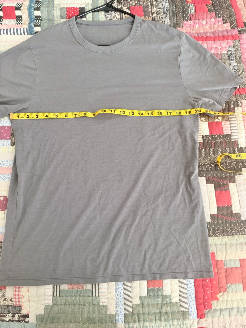 Men’s Lululemon SS everyday tee Lycra size M